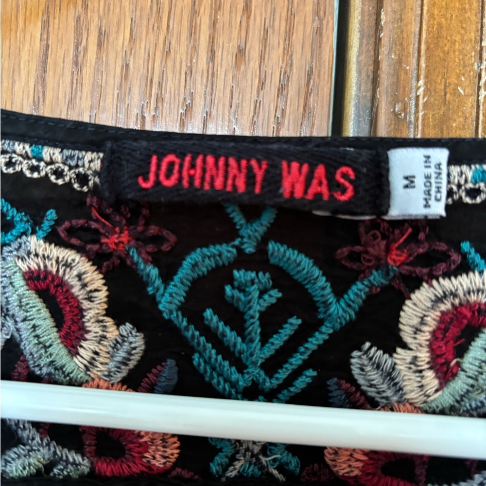 Johnny Was Black Embroidered Tunic Size Medium - Picture 2 of 7